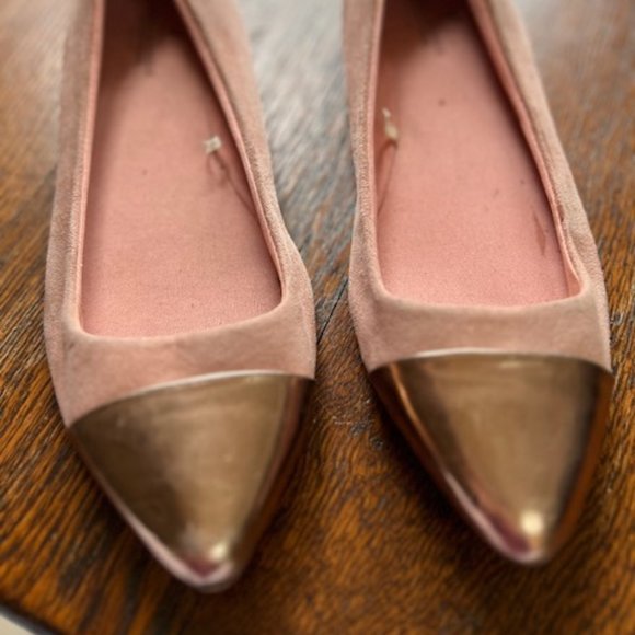 American Eagle Pink Flats - Picture 1 of 5